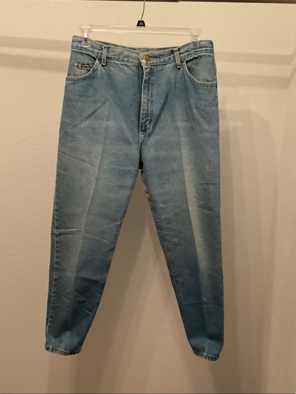Relaxed Light Blue Men’s Jeans - Casual Everyday Fit